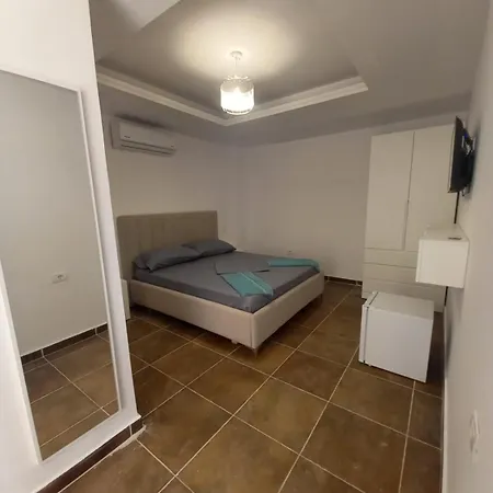Local Life By The Sea Apartment